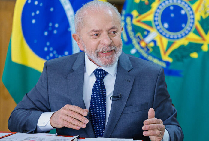 lula-acaba-com-transparencia-de-emendas-para-compra-de-maquinas-agricolas,-diz-jornal