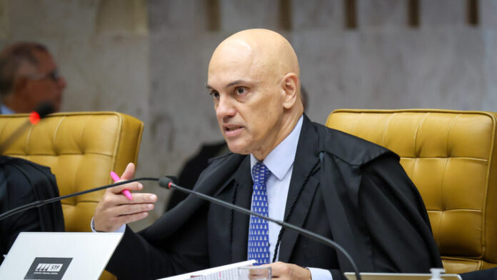 moraes-manda-peritos-da-pf-avaliarem-resposta-de-x-sobre-transmissoes-ao-vivo-de-perfis-bloqueados